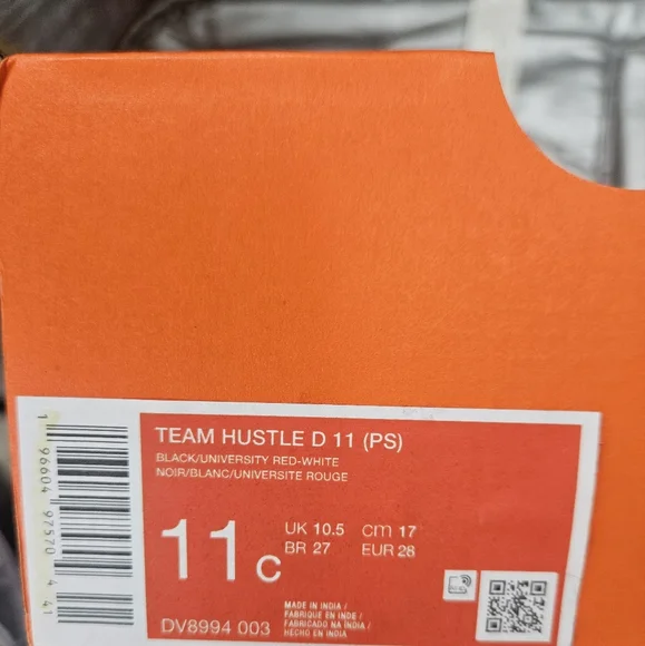 New Nike Toddler Size 11c - Picture 2 of 4